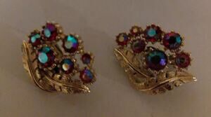 vintage coro clip on